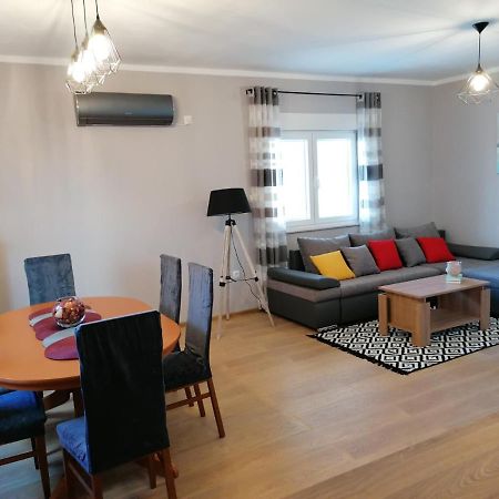 Apartman Nina 卡利 外观 照片
