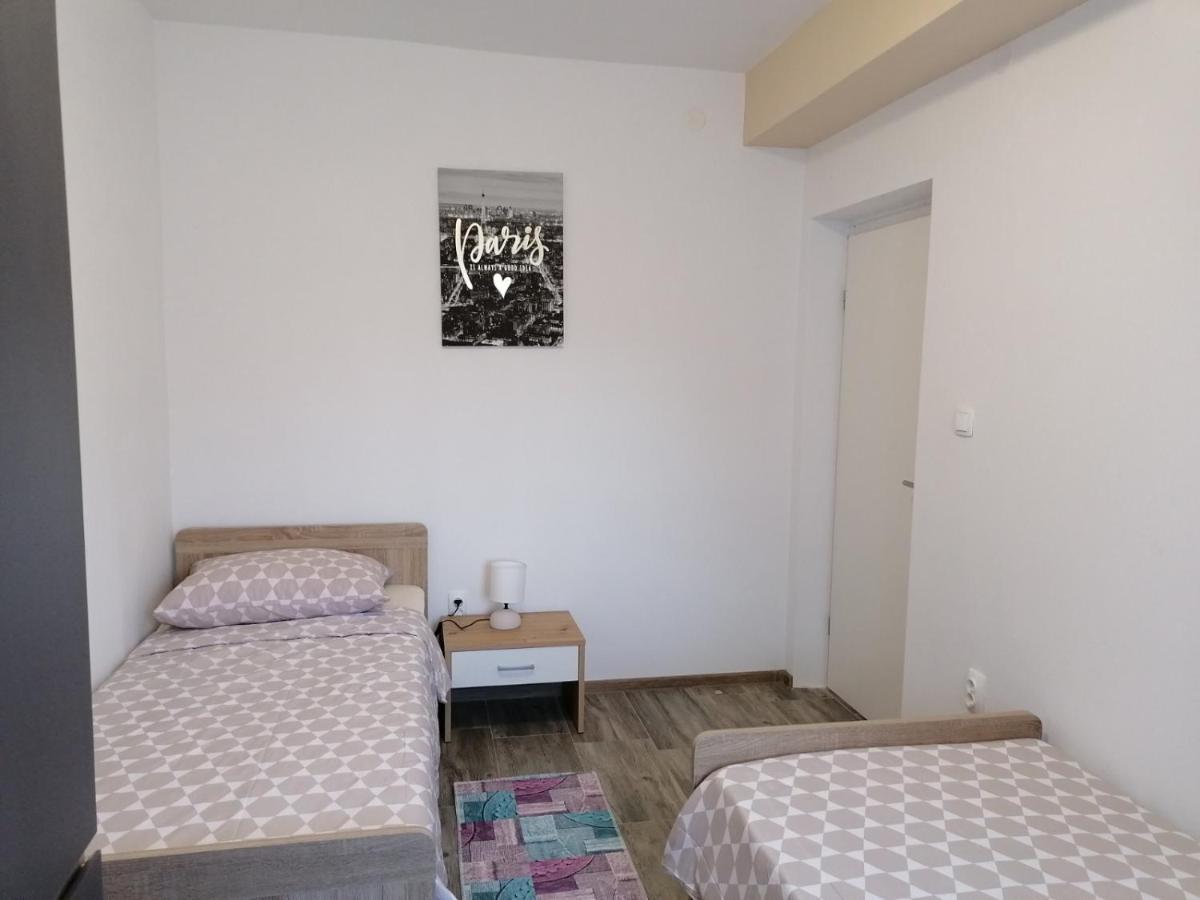Apartman Nina 卡利 外观 照片